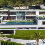 В США продается самый дорогой дом за всю историю страны